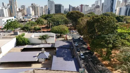 Área no Setor Oeste