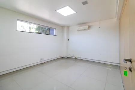 Prédio no Jardim América