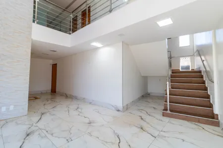 Prédio no Jardim América