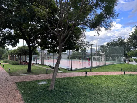 Sobrado no Jardins Valência