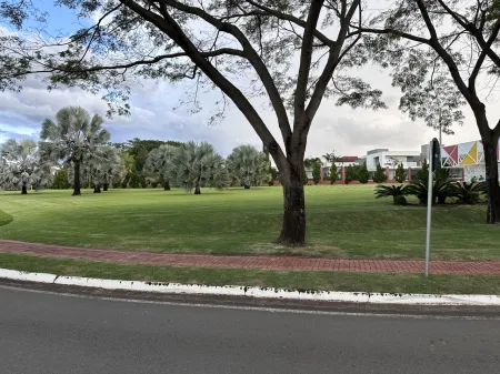 Sobrado no Jardins Valência