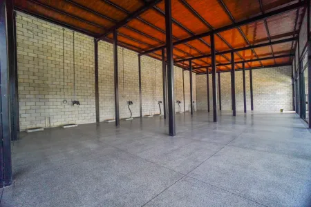 Loja na Vila Padre Pelágio