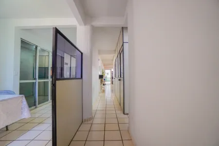 Prédio Comercial no Jardim Transbrasiliano