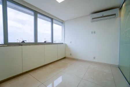 Sala Comercial no Orion Business & Health