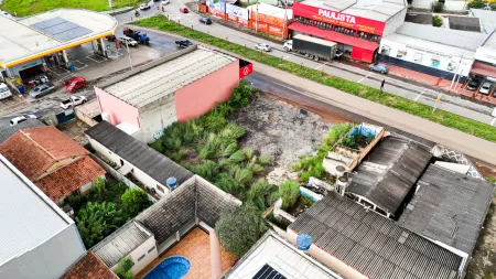 Área Comercial no Bairro Cardoso