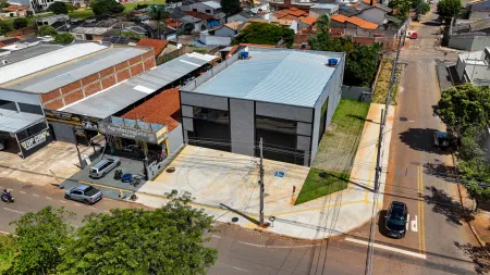 Galpão Comercial  no Residencial Barravento