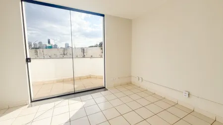 Sobrado Comercial no Setor Sul
