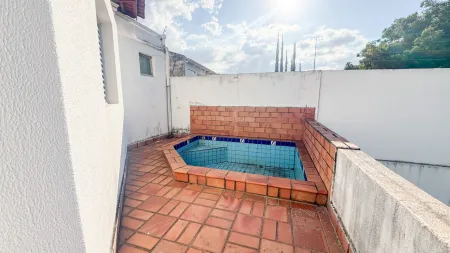 Sobrado Comercial no Setor Sul