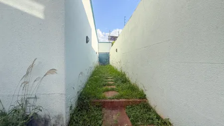 Sobrado Comercial no Setor Sul