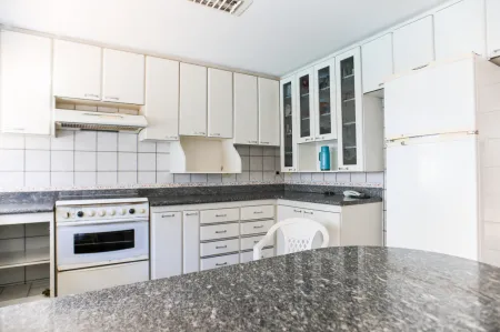 Sobrado Comercial no Setor Marista