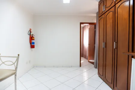 Sobrado Comercial no Setor Marista