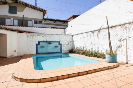 Sobrado Comercial no Setor Marista