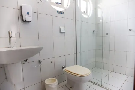 Sobrado Comercial no Setor Marista
