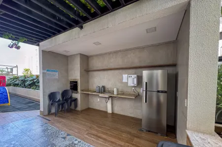 Flow Residence