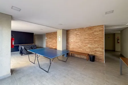 Flow Residence