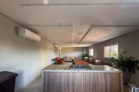Flow Residence