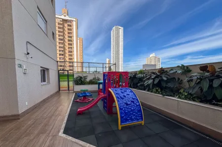 Flow Residence