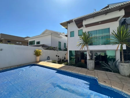 Sobrado Jardins Madri