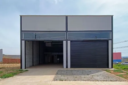 Galpão Comercial no Brasil Central