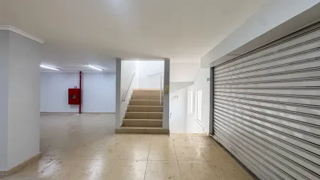 Prédio Comercial no Setor Pedro Ludovico