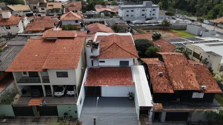 Sobrado Comercial no Setor Sul