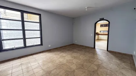Sobrado Comercial no Setor Sul