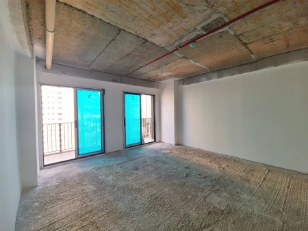 Sala Pateo 136