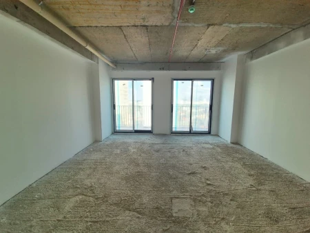 Sala Pateo 136
