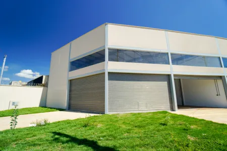 Galpão Comercial no Residencial Kátia