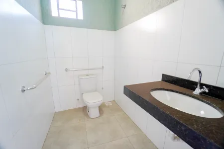 Galpão Comercial no Residencial Kátia