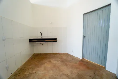 Galpão Comercial no Residencial Kátia