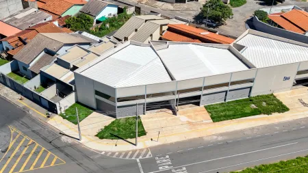 Galpão Comercial no Residencial Kátia
