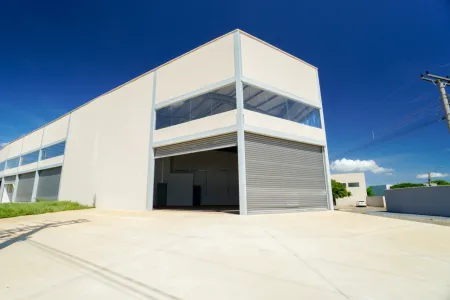 Galpão Comercial no Residencial Kátia