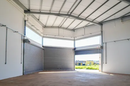 Galpão Comercial no Residencial Kátia