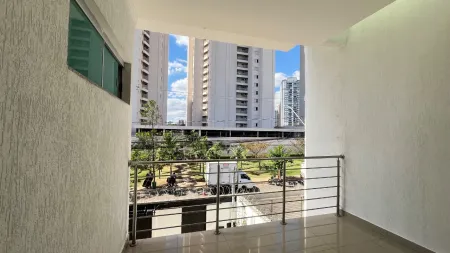 Sobrado no Jardim Atlântico