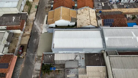 Galpão na Vila Brasília
