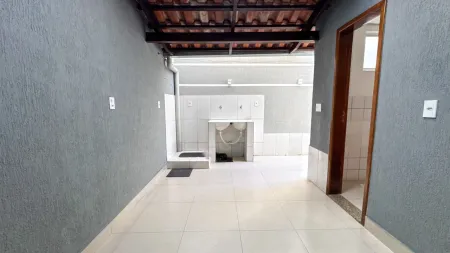 Sobrado no Residencial Village Isabela