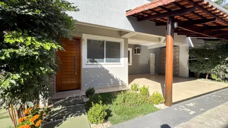 Sobrado no Residencial Village Isabela