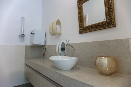 Prédio Comercial Setor Pedro Ludovico