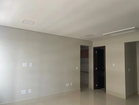 Compacto de luxo