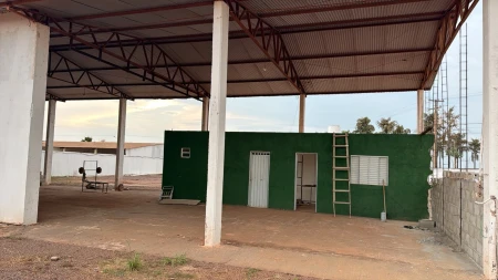 Área Comercial Confresa