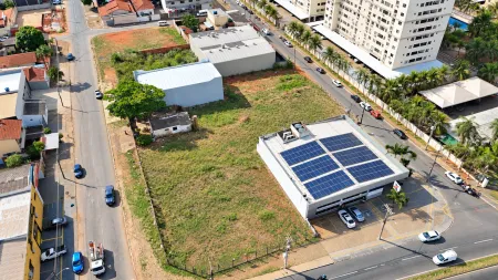 Área Comercial Cândida de Morais