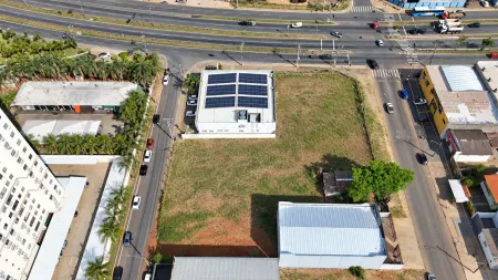 Área Comercial Cândida de Morais