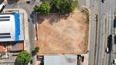 Área Comercial Cândida de Morais