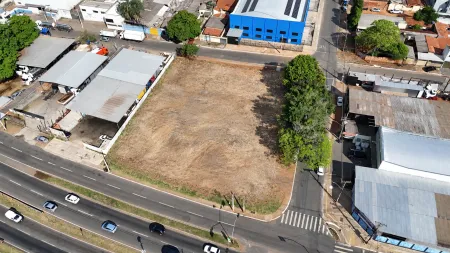 Área Comercial Cândida de Morais