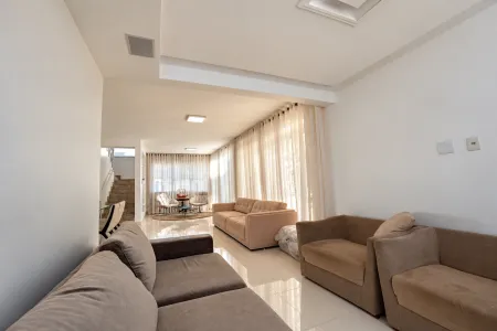 Sobrado Residencial Granville