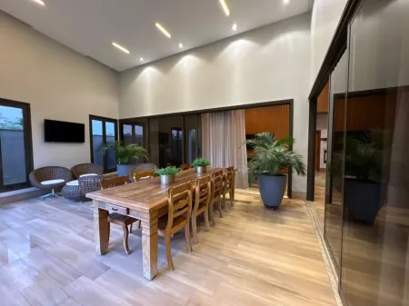 Casa Alphaville Flamboyant