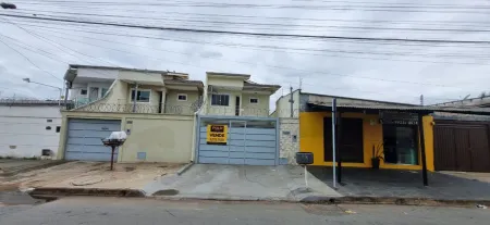 Casa no Setor Solar Santa Rita